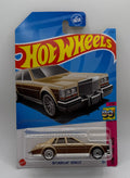 Hot Wheels '82 Cadillac Seville Metallic Gold 75/250 2023