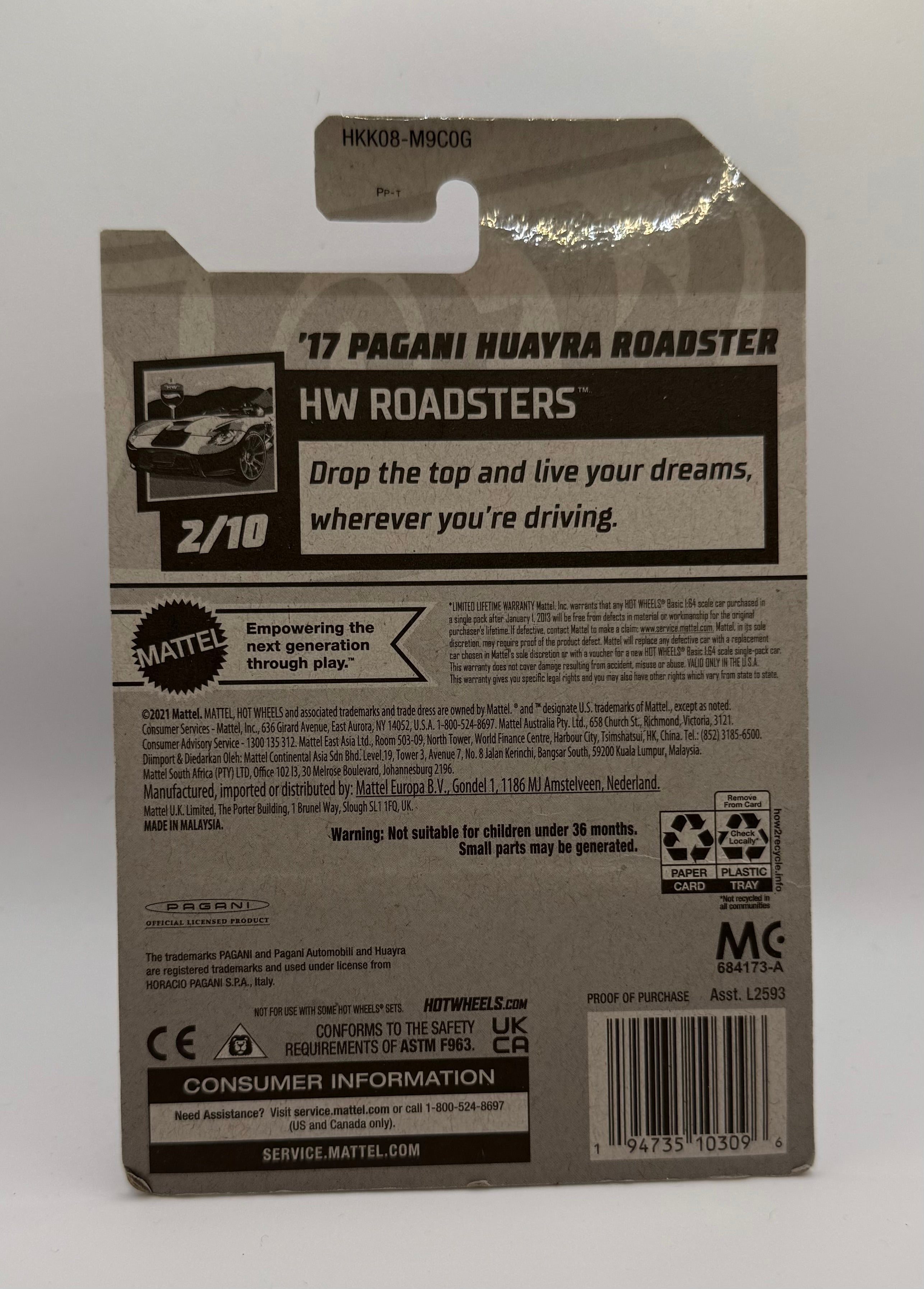 Hotwheels 17 Pagani Huayra Roadster Blue