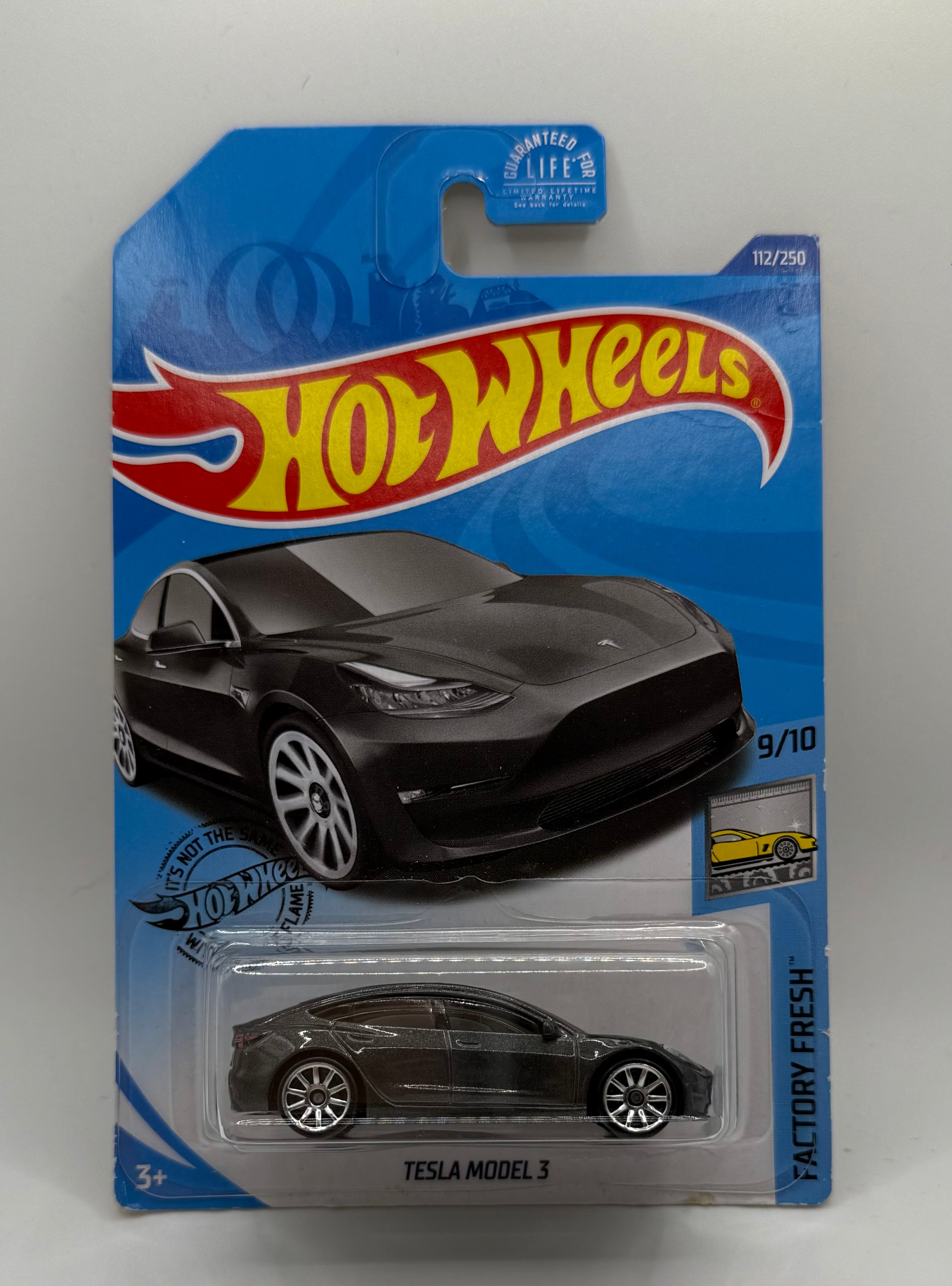 Hotwheels Tesla Model 3 Grey
